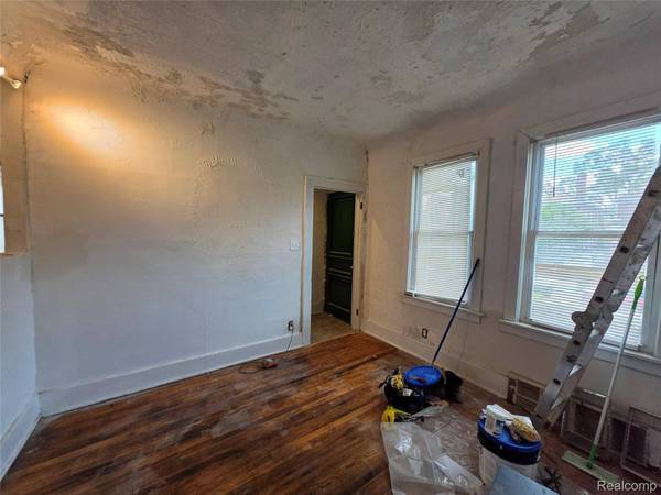 3337 Kendall ST, Detroit, MI 48238