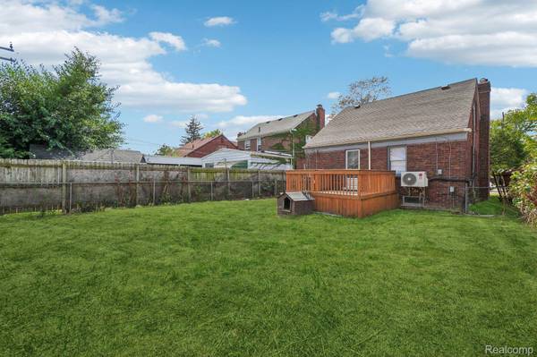 16820 Harlow ST, Detroit, MI 48235