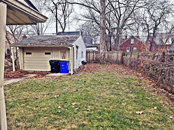 20109 Stotter ST, Detroit, MI 48234