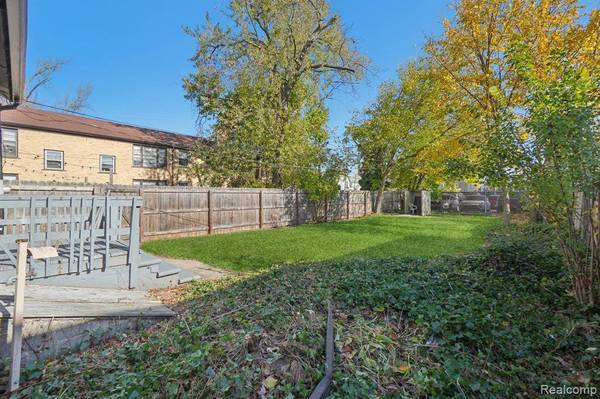 611 S West Street, Royal Oak, MI 48067