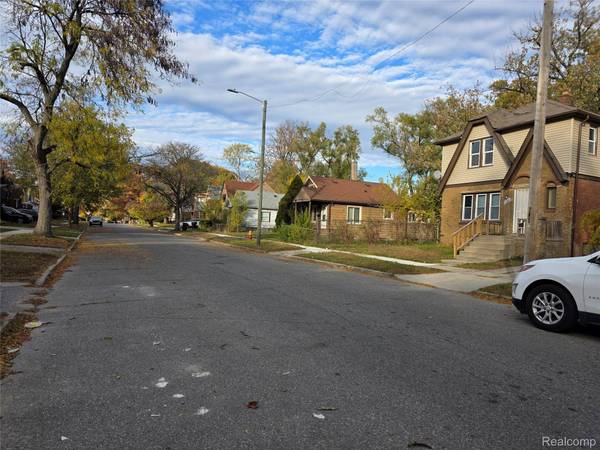 15739 Cruse ST, Detroit, MI 48227