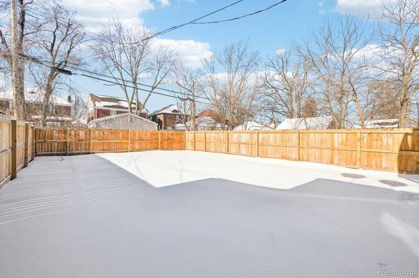 17187 Northlawn ST, Detroit, MI 48221