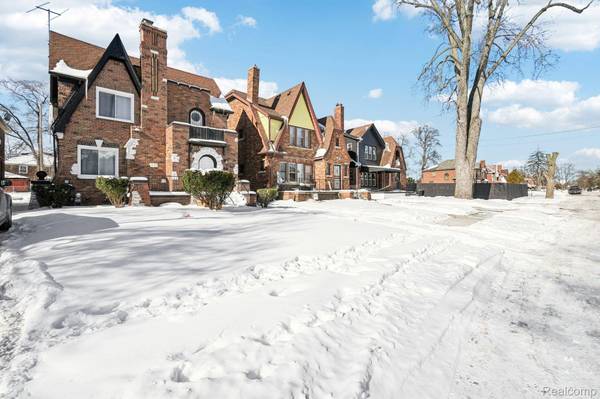 17187 Northlawn ST, Detroit, MI 48221