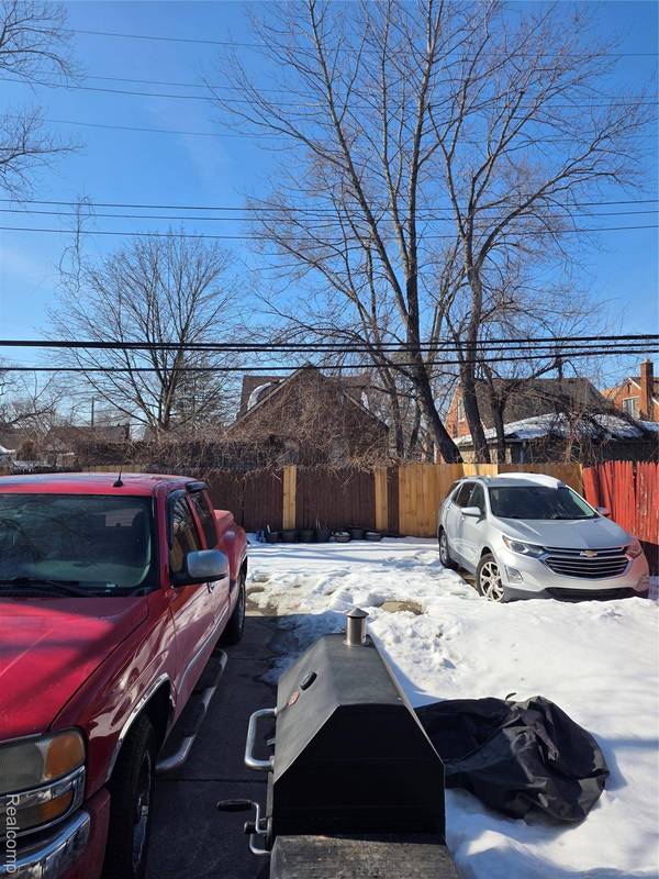 14961 Strathmoor ST, Detroit, MI 48227