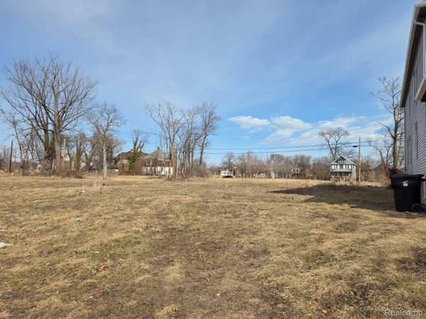 2174 Garland ST, Detroit, MI 48214