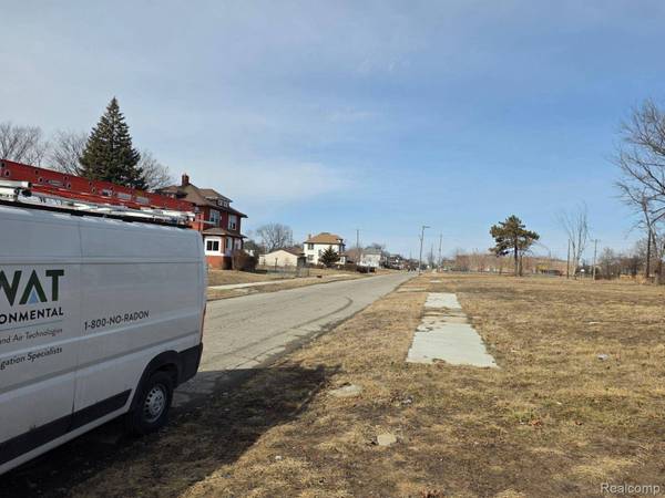 2174 Garland ST, Detroit, MI 48214