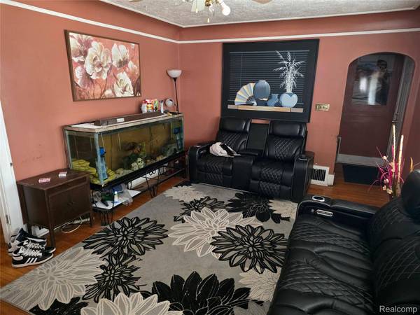 12771 Ilene ST, Detroit, MI 48238