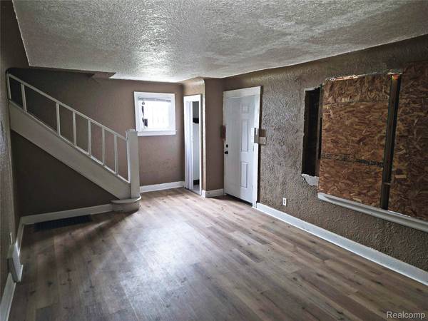 14644 Hubbell ST, Detroit, MI 48227