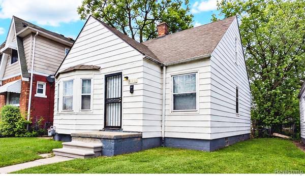 15762 Strathmoor ST, Detroit, MI 48227
