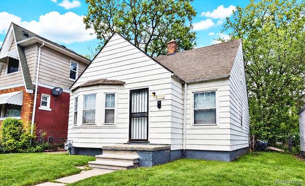 15762 Strathmoor ST, Detroit, MI 48227