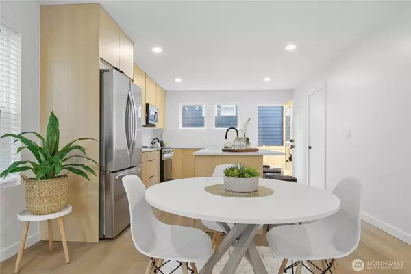 751 S Henderson ST, Seattle, WA 98108