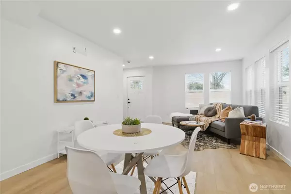 751 S Henderson ST, Seattle, WA 98108