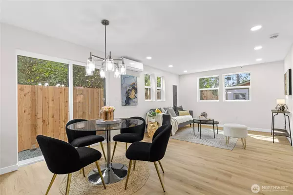 1401 N 137th ST, Seattle, WA 98133