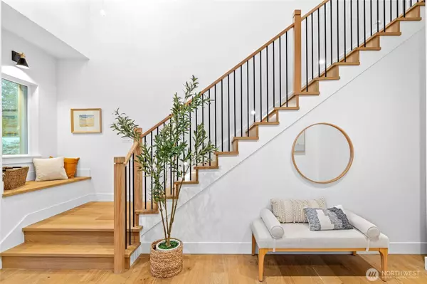 218 163rd PL SE, Bellevue, WA 98008