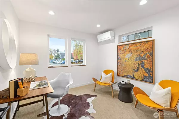 311 17th AVE E, Seattle, WA 98112