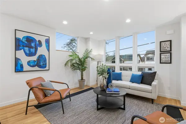 3648 Greenwood AVE N #A, Seattle, WA 98103