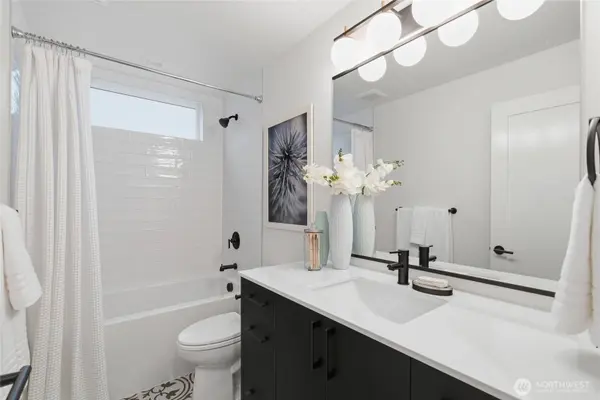 3648 Greenwood AVE N #A, Seattle, WA 98103