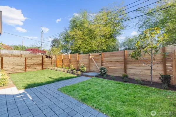 326 NW 80th ST, Seattle, WA 98117