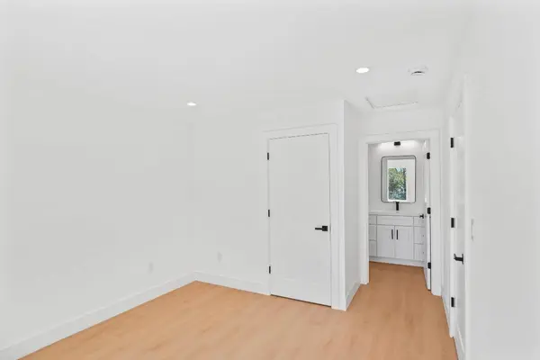 374 S 21st ST, San Jose, CA 95116