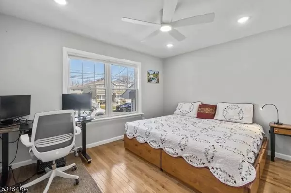 53 Tristan Rd, Clifton City, NJ 07013