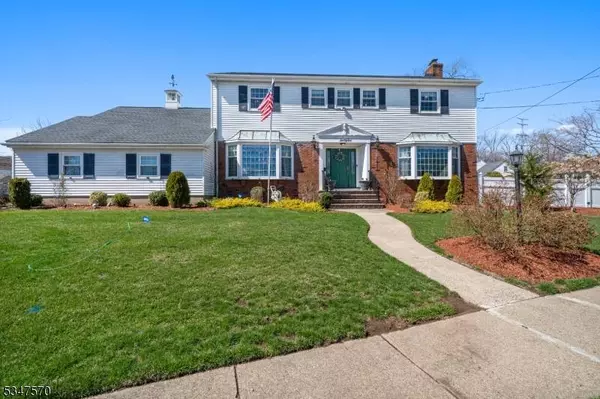 66 Country Ln, Clifton City, NJ 07013