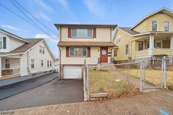 95 N 16Th St, Prospect Park Boro, NJ 07508