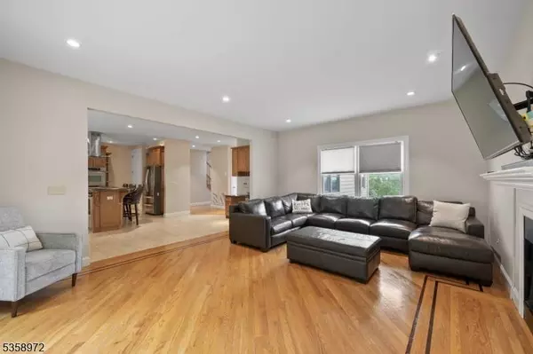 410 Valley Rd, Clifton City, NJ 07013