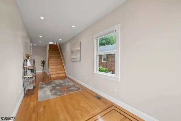 410 Valley Rd, Clifton City, NJ 07013