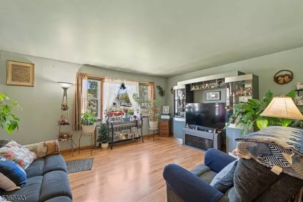 117 Wabash Ave, Clifton City, NJ 07011