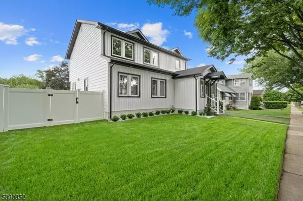 25 Albert Ave, Fair Lawn Boro, NJ 07410