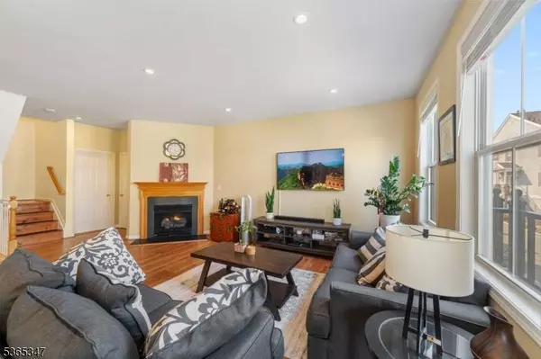 34 George Russell Way, Clifton City, NJ 07013