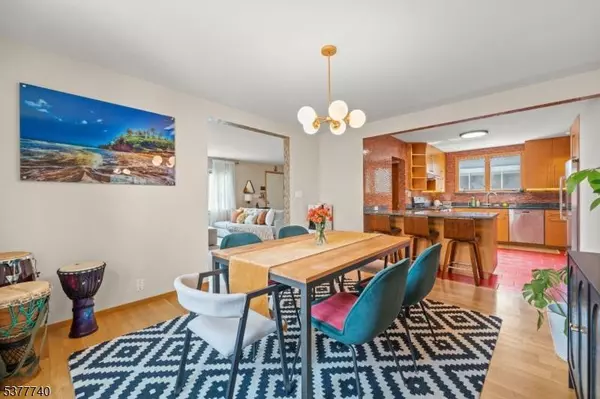 338 Mount Prospect Ave, Clifton City, NJ 07012