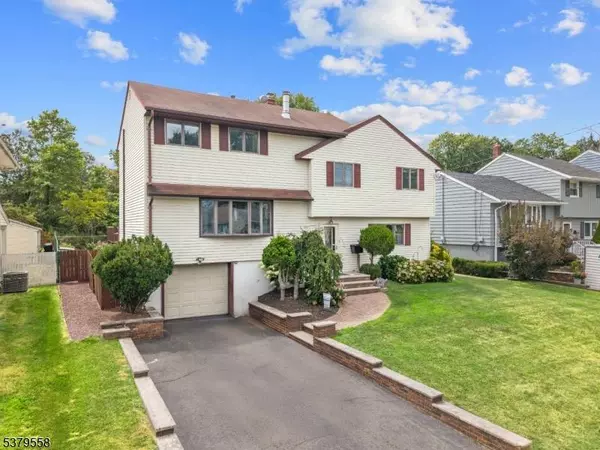 137 Huemmer Ter, Clifton City, NJ 07013