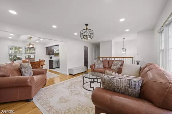 70 Highland Rd, North Haledon Boro, NJ 07508