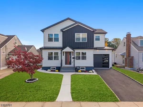 222 Bennington Ct, Clifton City, NJ 07013