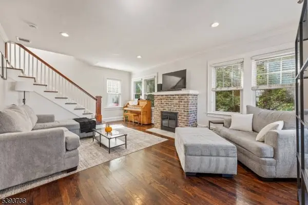 355 Hemlock Ave, Garwood Boro, NJ 07027