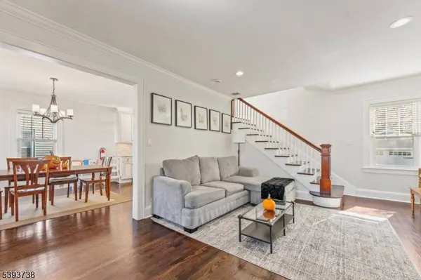 355 Hemlock Ave, Garwood Boro, NJ 07027