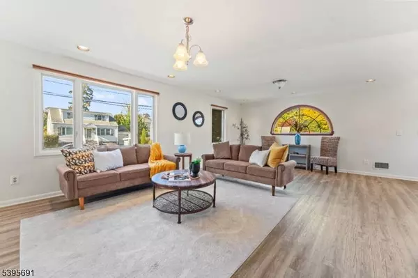 119 Highview Dr, Clifton City, NJ 07013