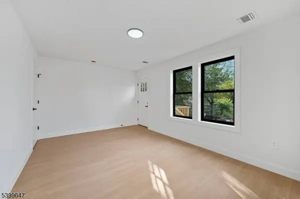 7 Montclair Ave, Paterson City, NJ 07503