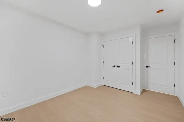 7 Montclair Ave, Paterson City, NJ 07503