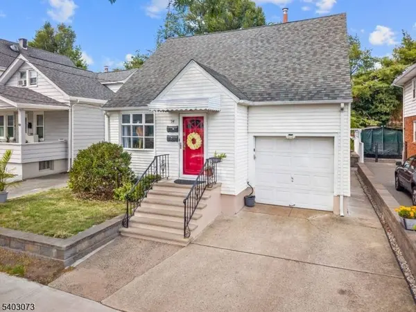 94 Trimble Ave, Clifton City, NJ 07011