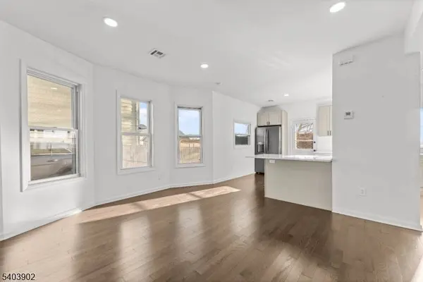 96 Prospect Ter, East Rutherford Boro, NJ 07073