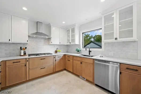 108 Harrington Rd, Clifton City, NJ 07012