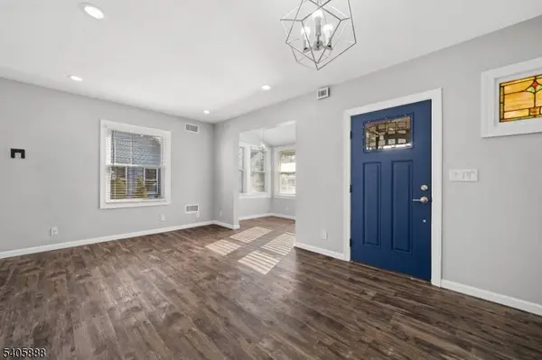 176 Colfax Ave, Clifton City, NJ 07013