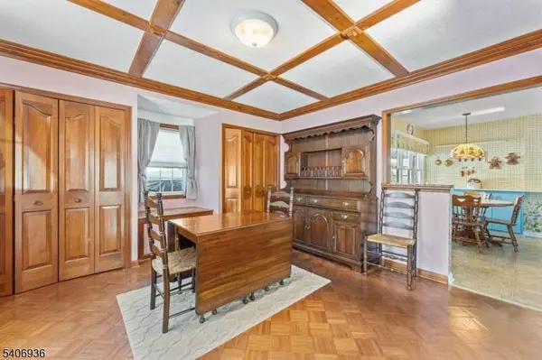 356 Washington Ave, Clifton City, NJ 07011