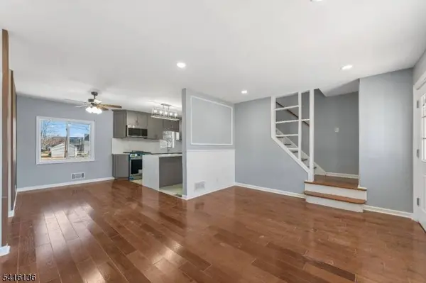 77 Huemmer Ter, Clifton City, NJ 07013