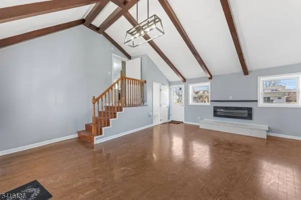 77 Huemmer Ter, Clifton City, NJ 07013