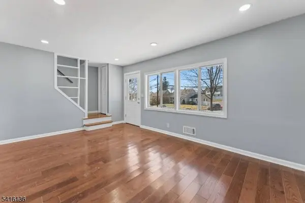 77 Huemmer Ter, Clifton City, NJ 07013