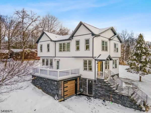 10 Old Rifle Camp Rd, Woodland Park, NJ 07424