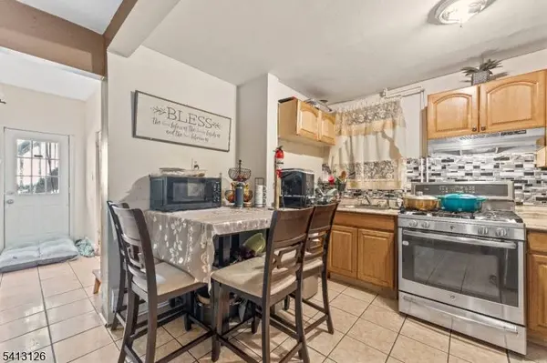 160 Burgess Pl, Passaic City, NJ 07055